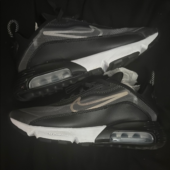 Nike Shoes - Nike Black and White Air Max Sneakers